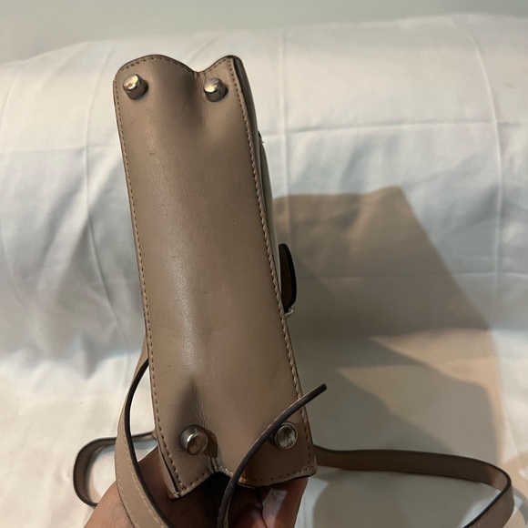 Coach crossbody - Picture 4 of 9